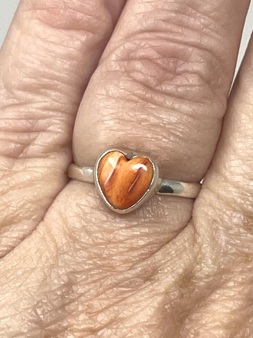 925 Stirling Silver Orange Spiny Oyster Heart Ring